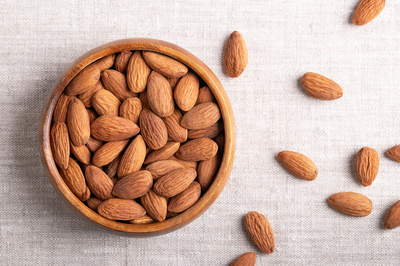 almonds in bowl